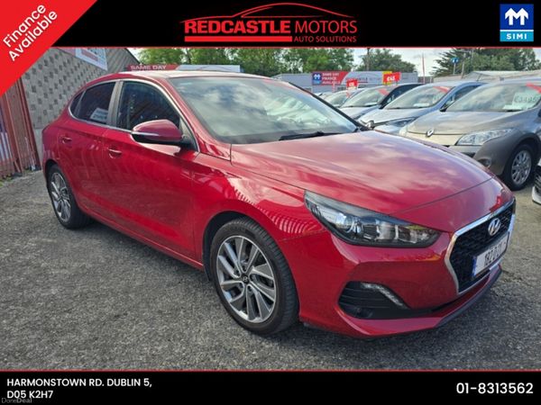 Hyundai i30 Hatchback, Petrol, 2018, Red