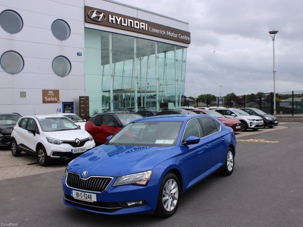 Skoda Superb Hatchback, Diesel, 2018, Blue