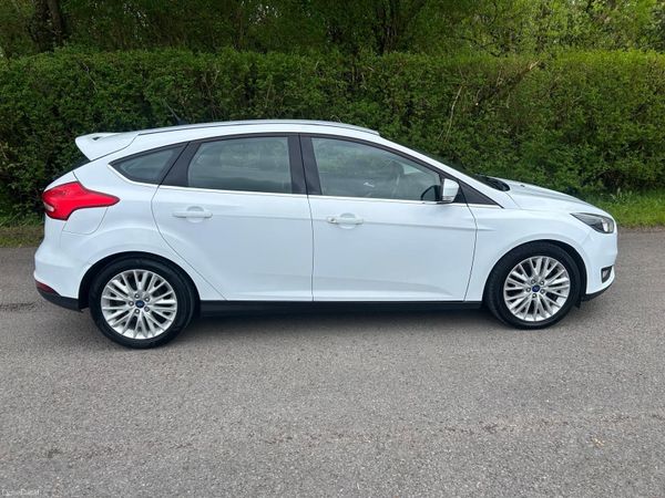 Ford Focus Hatchback, Diesel, 2017, White
