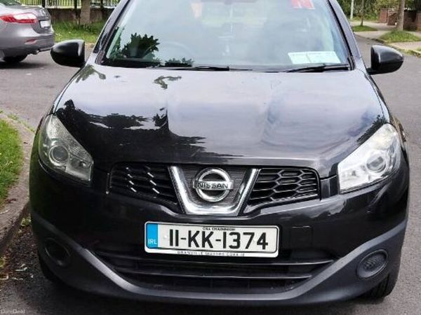 Nissan Qashqai Hatchback, Diesel, 2011, Black
