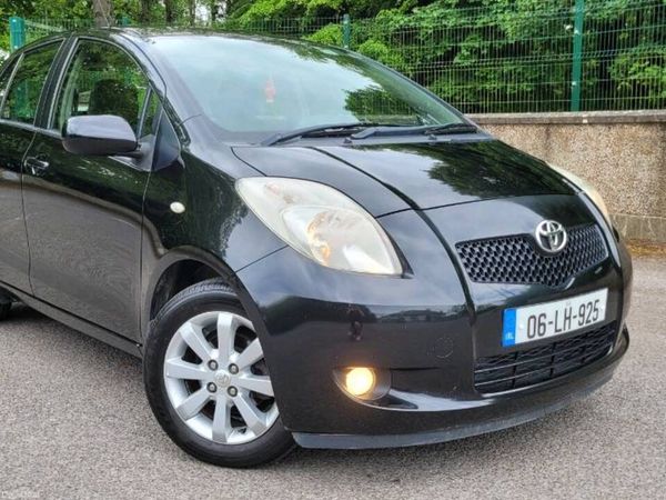 Toyota Yaris Hatchback, Petrol, 2006, Black
