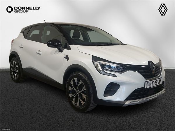 Renault Captur Hatchback, Petrol, 2023, White