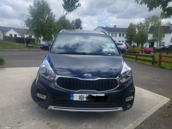 Kia Carens MPV, Diesel, 2018, Blue