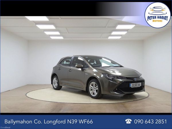 Toyota Corolla Hatchback, Petrol Hybrid, 2021, Green