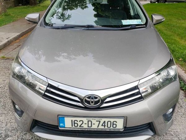 Toyota Corolla Saloon, Petrol, 2016, Bronze