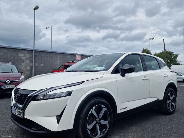 Nissan Qashqai MPV, Petrol, 2023, White