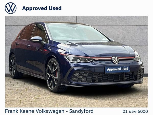 Volkswagen Golf Estate, Petrol, 2023, Blue
