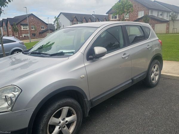 Nissan Qashqai Hatchback, Petrol, 2008, Silver