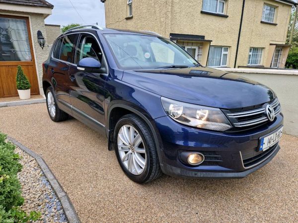 Volkswagen Tiguan SUV, Diesel, 2014, Blue