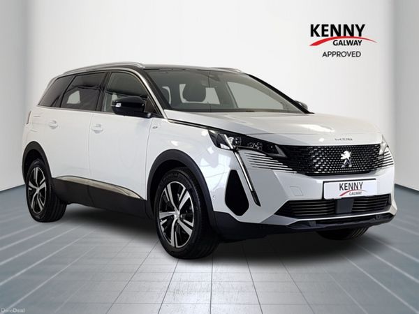 Peugeot 5008 MPV, Petrol Hybrid, 2024, White