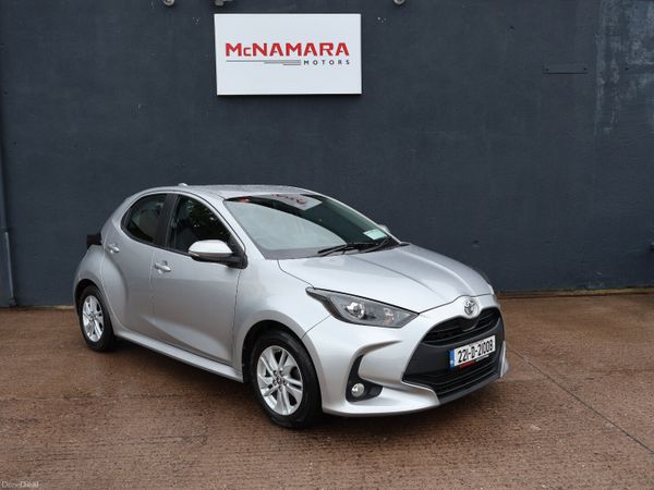 Toyota Yaris Hatchback, Petrol, 2022, Grey