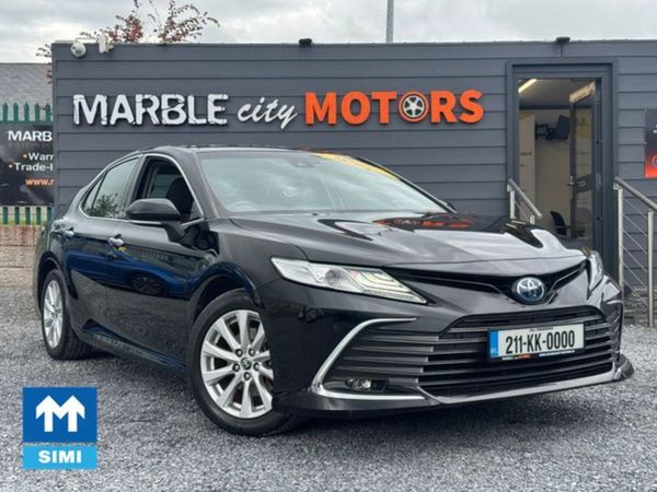 Toyota Camry Saloon, Petrol Hybrid, 2021, Black