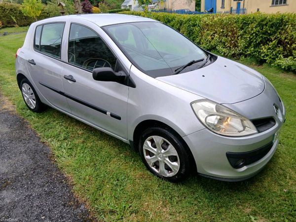 Renault Clio Hatchback, Ethanol Petrol, 2008, Silver