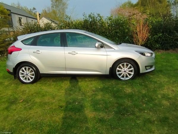 Ford Focus Hatchback, Petrol, 2018, Silver