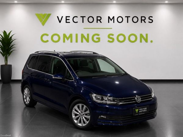 Volkswagen Touran MPV, Diesel, 2019, Blue