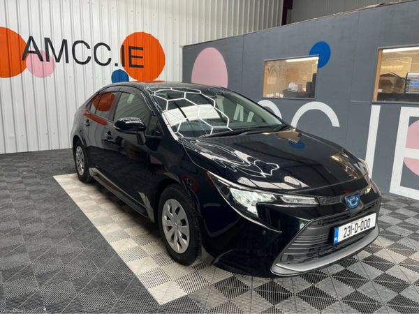 Toyota Corolla Hatchback, Petrol Hybrid, 2023, Black