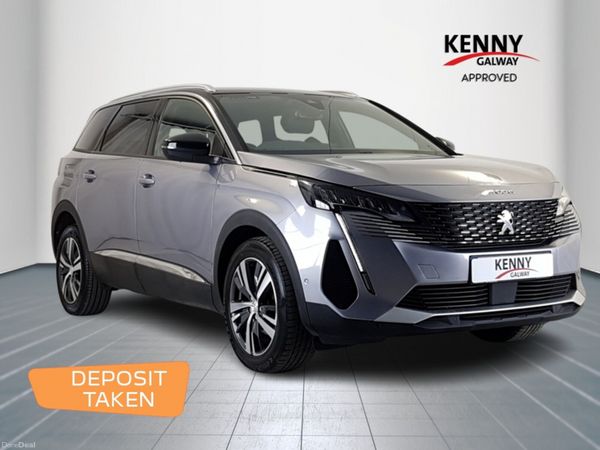 Peugeot 5008 MPV, Diesel, 2023, Grey