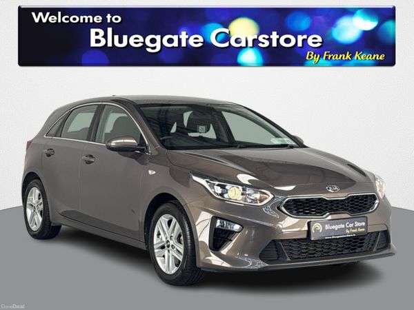 Kia Ceed Hatchback, Diesel, 2020, Brown