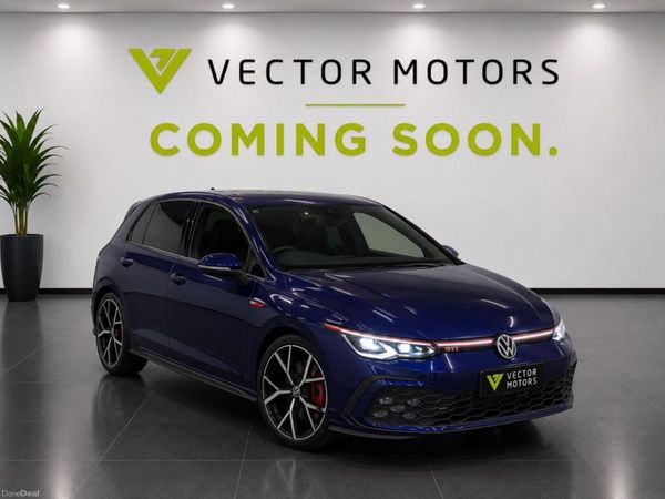 Volkswagen Golf Hatchback, Petrol, 2019, Blue