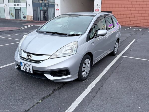 Honda Shuttle Estate, Petrol Hybrid, 2015, Silver