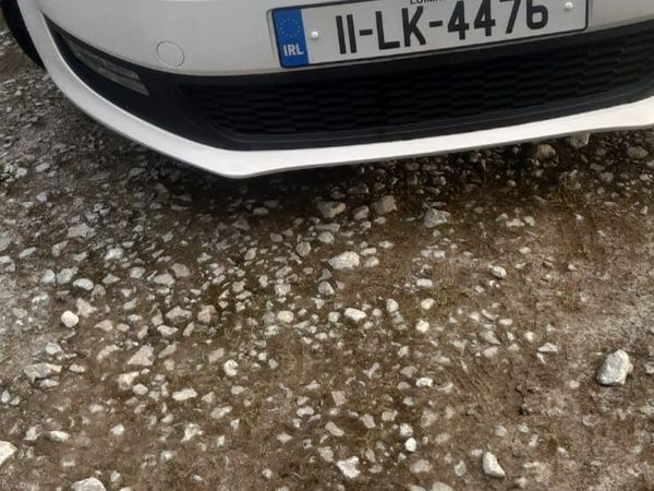 Volkswagen Polo Hatchback, Diesel, 2011, White