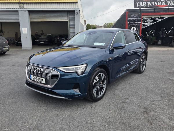 Audi e-tron Estate/Jeep, Electric, 2021, Blue