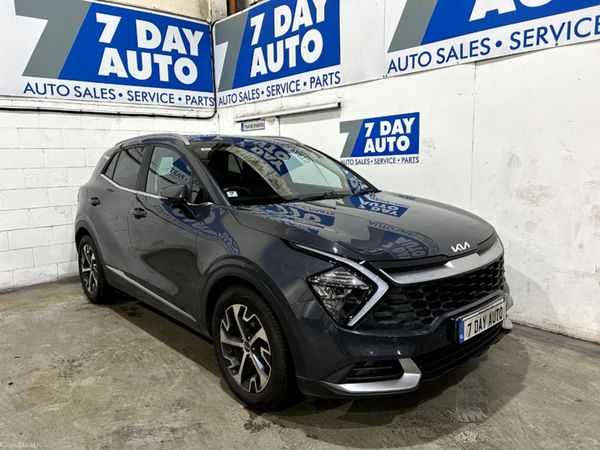 Kia Sportage MPV, Diesel Hybrid, 2023, Grey