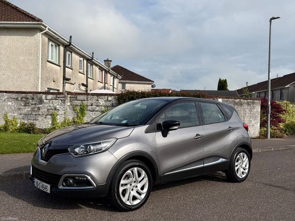 Renault Captur Hatchback, Diesel, 2015, Grey