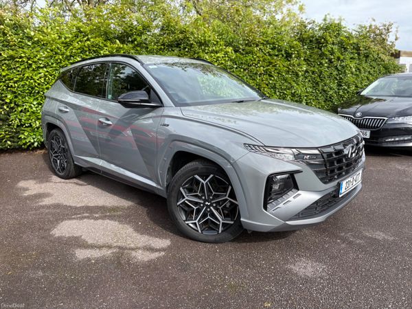 Hyundai Tucson SUV, Petrol Plug-in Hybrid, 2023, Grey