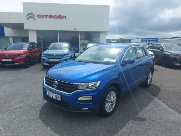 Volkswagen T-Roc SUV, Petrol, 2018, Blue