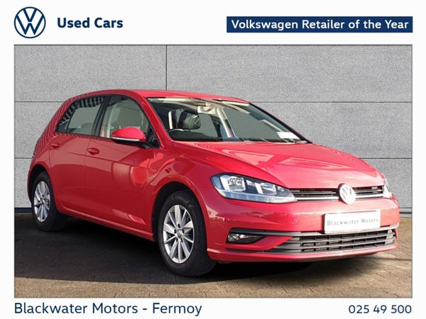 Volkswagen Golf Estate, Diesel, 2021, Red