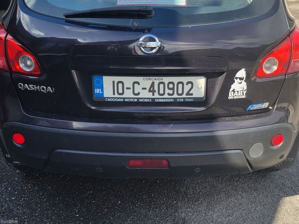 Nissan Qashqai Hatchback, Diesel, 2010, Black