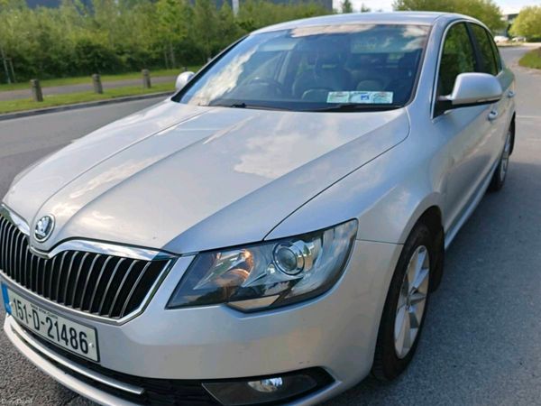 Skoda Superb Saloon, Diesel, 2015, Silver