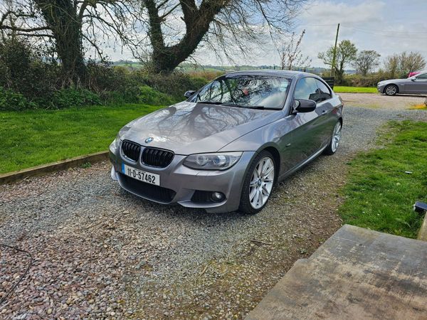 BMW 3-Series Coupe, Diesel, 2011, Grey