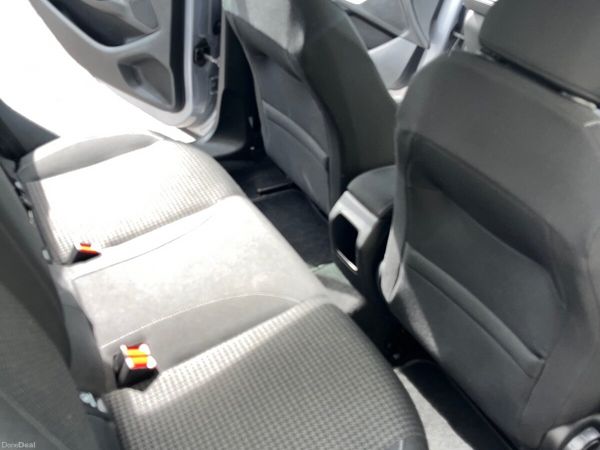 Peugeot 308 Hatchback, Petrol, 2019, Grey