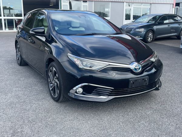 Toyota Auris Hatchback, Petrol Hybrid, 2017, Black