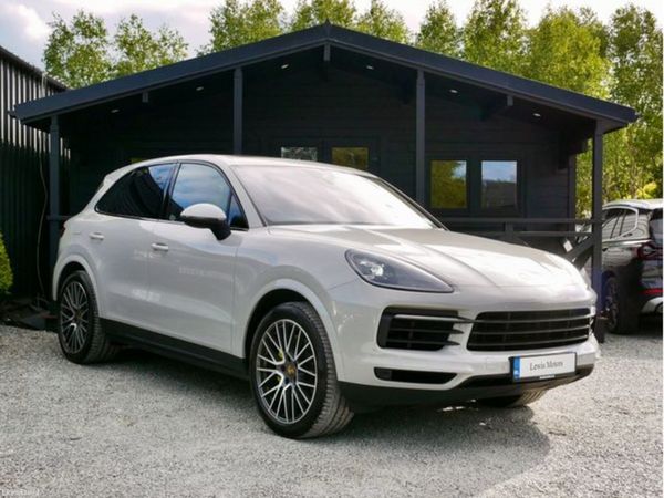 Porsche Cayenne SUV, Petrol Plug-in Hybrid, 2022, Grey