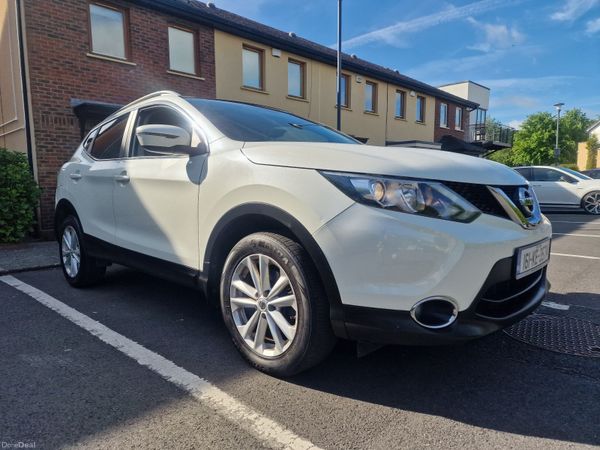Nissan Qashqai Hatchback, Diesel, 2016, White