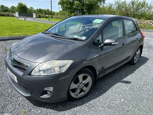 Toyota Auris Hatchback, Petrol Hybrid, 2012, Grey