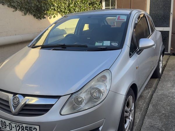 Vauxhall Corsa Hatchback, Petrol, 2009, Silver