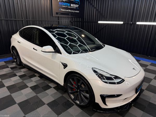 Tesla Model 3 Saloon, Electric, 2020, White