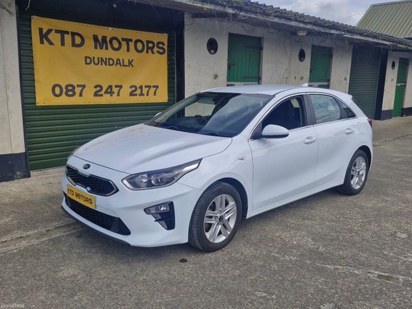 Kia Ceed Hatchback, Diesel, 2019, White