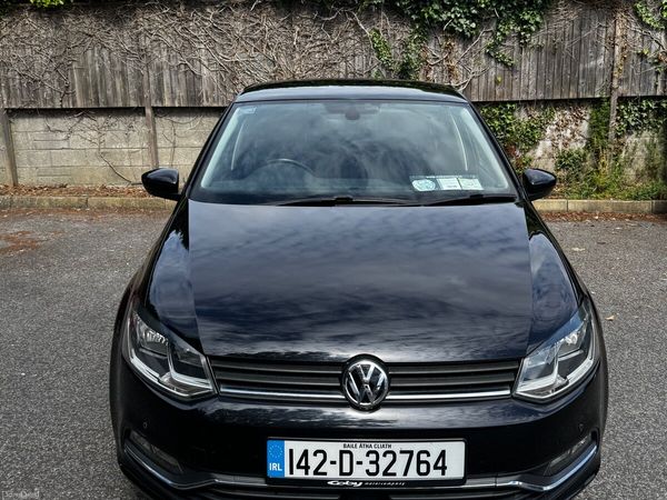 Volkswagen Polo Hatchback, Petrol, 2014, Black