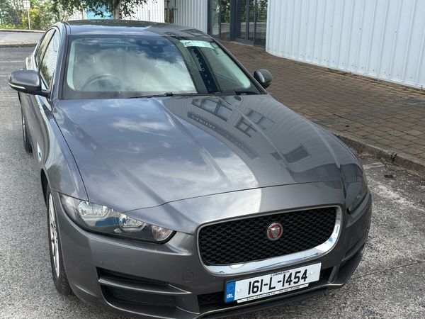 Jaguar XE Saloon, Diesel, 2016, Grey
