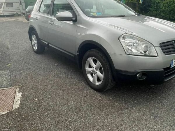 Nissan Qashqai Hatchback, Petrol, 2007, Silver