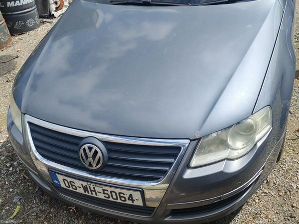 Volkswagen Passat Saloon, Diesel, 2006, Grey