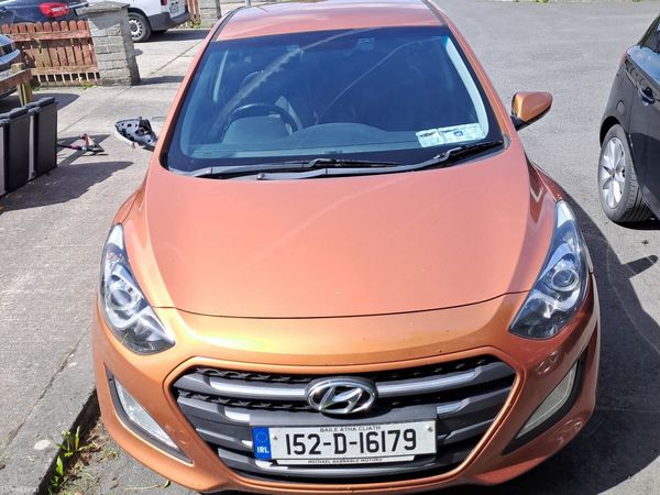 Hyundai i30 Hatchback, Diesel, 2015, Orange
