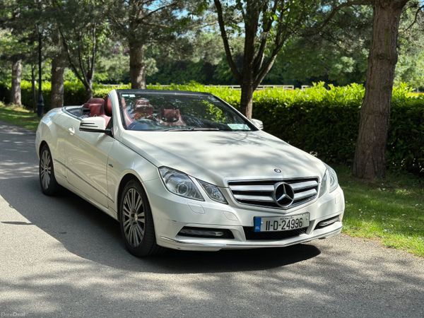 Mercedes-Benz E-Class Convertible, Diesel, 2011, White
