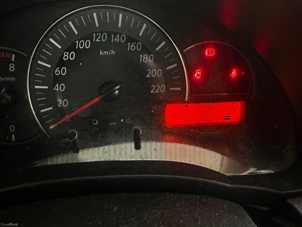 Nissan Micra Hatchback, Petrol, 2016, Silver