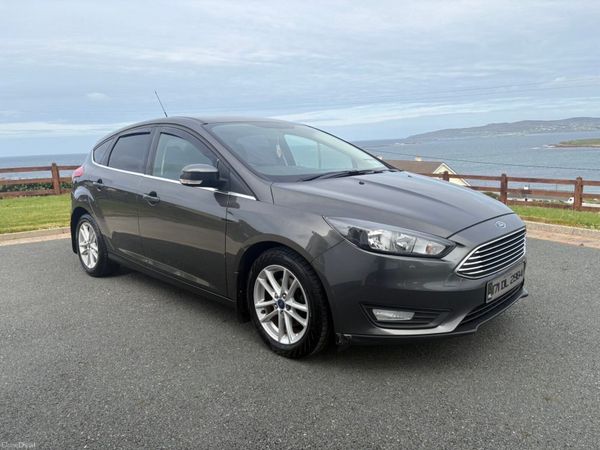 Ford Focus Hatchback, Diesel, 2017, Grey